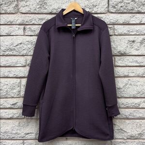 Mondetta Plum Ribbed Jacket